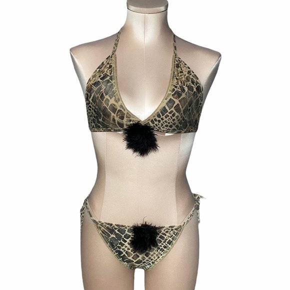 Matching bra & panty set! - Picture 1 of 4